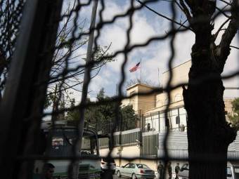 США эвакуируют из Сирии сотрудников своего посольства