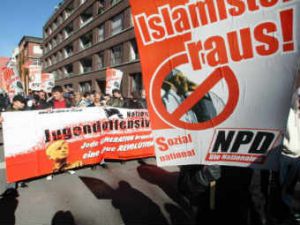 В Германии возьмут под контроль антиисламские сайты