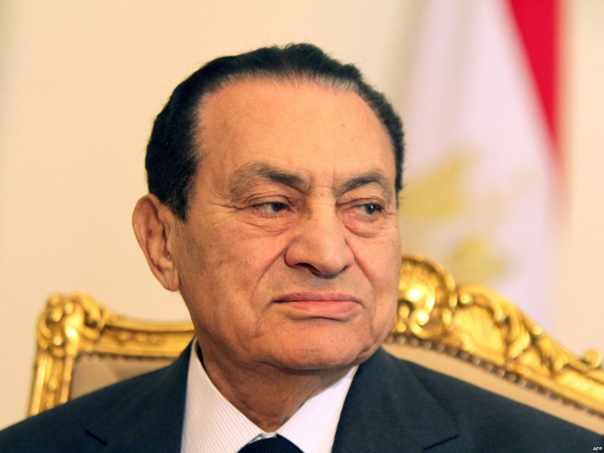 Опубликованы мемуары бывшего президента Египта