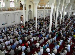 В Таджикистане приостановлена деятельность мечети