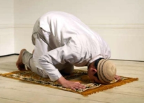 Тюменские ректоры просят студентов-мусульман прекратить молиться в вузах
