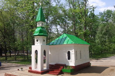 Саратовскую мечеть украсил новый полумесяц