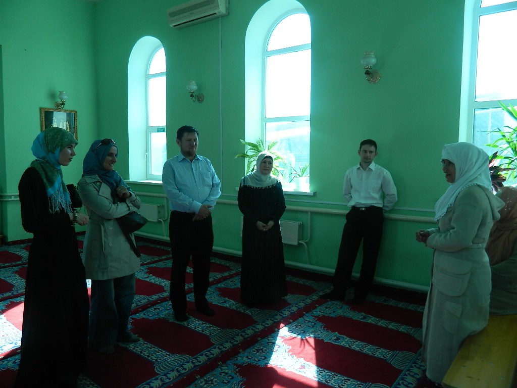 Представители благотворительного фонда посетили Сулейман