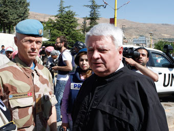 Глава миссии ООН объявил в Сирии гражданскую войну