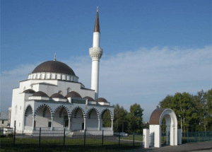 Медной мечети исполняется 10 лет