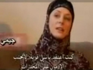 Бывшая модель Playboy рассказала о своем пути в ислам