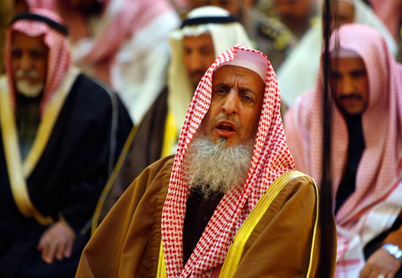 Имамам Саудовской Аравии запретили ругать евреев и христиан