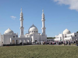 Главный намаз Татарстана пройдет в Ак мечети