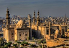 В Каире установят комендантский час