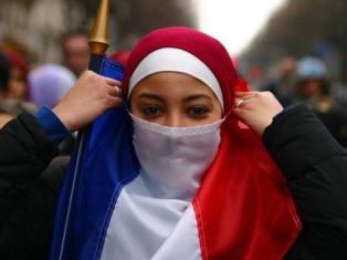 Французы боятся мусульман