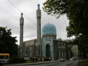 К Петербургской мечети подбросили муляж бомбы