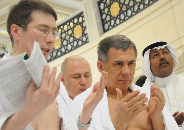 Президент Татарстана посетил Мекку (фоторепортаж)