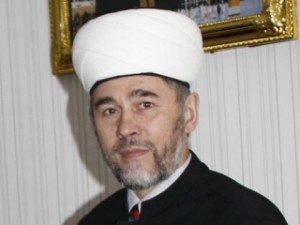 Тюменский муфтий опасается сезона мини-юбок