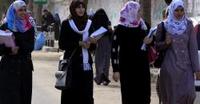 Французские мусульмане обеспокоены предложениями запретить ношение хиджабов в большем количестве общественных мест