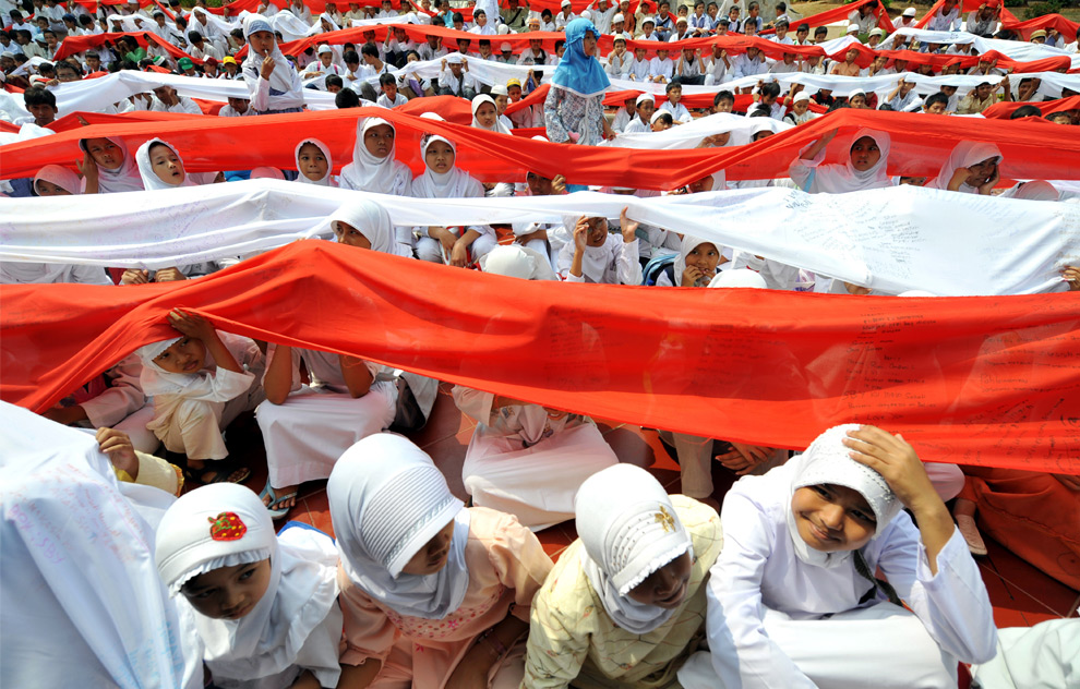 Мусульмане Индонезии борются за свои права на международном уровне