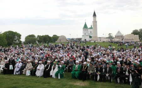 Тысячи людей стали участниками «Изге Болгар жыены»