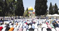 В первую пятницу Рамадана в аль-Аксе молились 80 тысяч мусульман