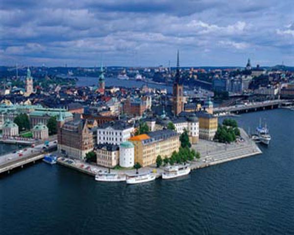 В Стокгольме шведа засудят за вмешательство в призывы муэдзина