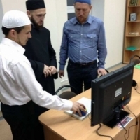 Муфтий Татарстана посетил мечеть «Ярдэм»