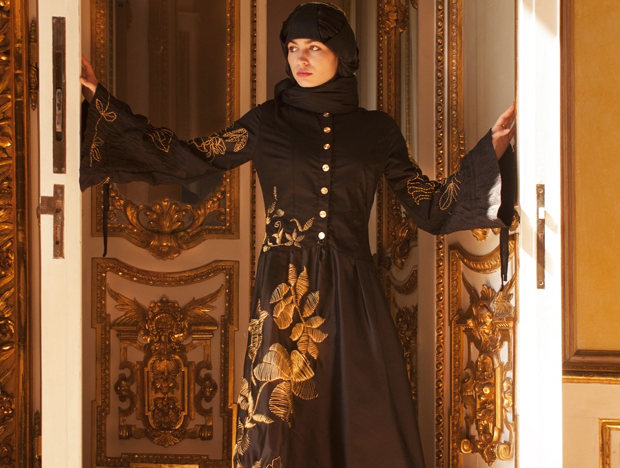 В Италии состоялся показ мусульманской одежды дизайнера Казани