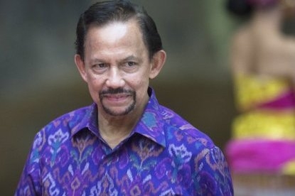 Султан Брунея вернул в уголовный кодекс порку и отрубание рук