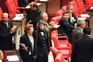 74% турок высказались против запрета на ношение хиджаба