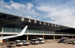 Аэропорт Барселоны приспособили для мусульман