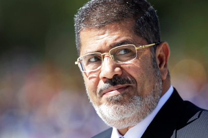 Мурси решил подать в суд на свергнувшую его армию