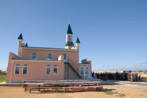 В Крыму открыли новую мечеть на деньги из Кувейта