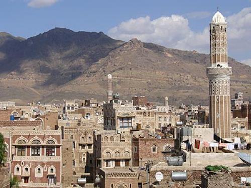При атаке на йеменское минобороны погибли 52 медицинских работника