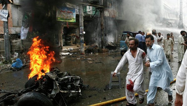 В результате теракта в Пакистане восемь человек погибли, 30 пострадали