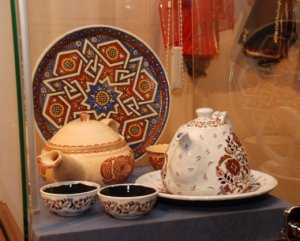 В Киеве открылась выставка крымско-татарского искусства.