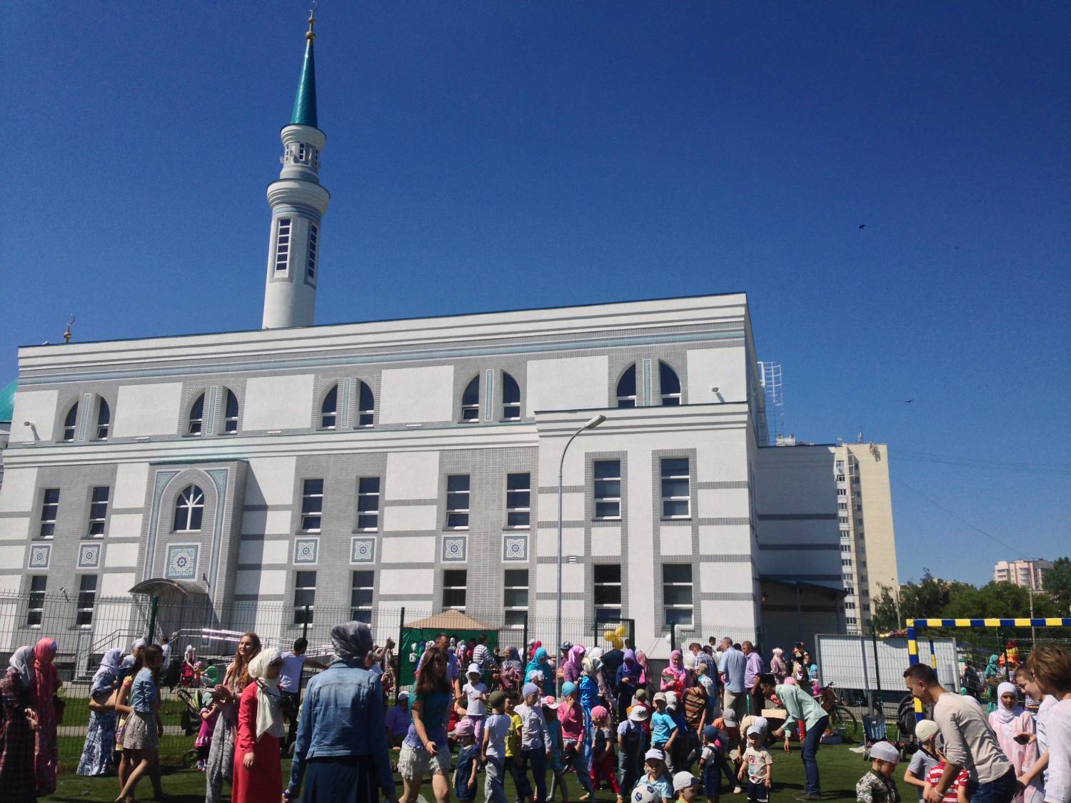 В мечети "Ярдэм" прошел общегородской детский праздник