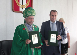 Муфтий Челябинской и Курганской областей и глава Копейска подписали соглашение о социальном партнерстве