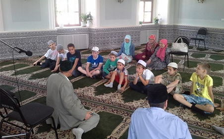 Апанаевская мечеть знакомит детей с историей и культурой татарского народа