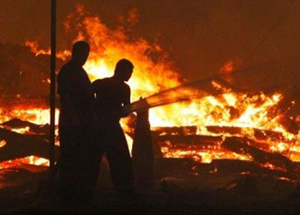 Люди в масках сожгли единственную мечеть в столице Калмыкии