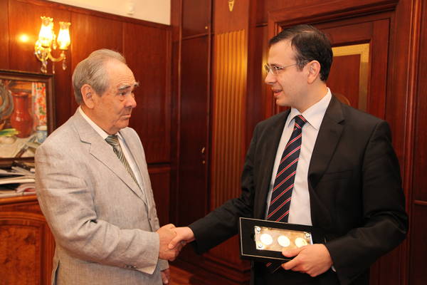 Минтимер Шаймиев поблагодарил Сабри Тунча Ангылы за успешную работу в Татарстане