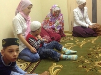 Мусульмане посетили хосписных детей и их родителей