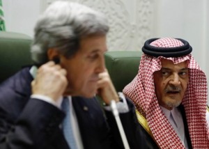 Керри прибыл в Саудовскую Аравию создавать союз против ИГ