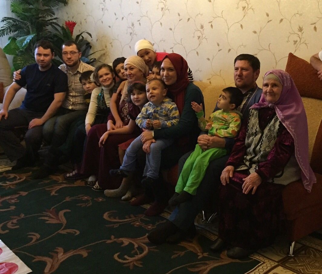 Илдар Баязитов посетил детский приют Тюлячинского района