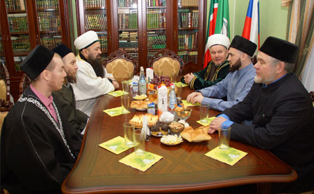Муфтий Татарстана встретился с казыями республики