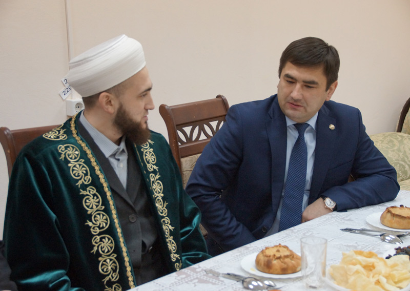 Муфтий Татарстана встретился с Главой Кукмор