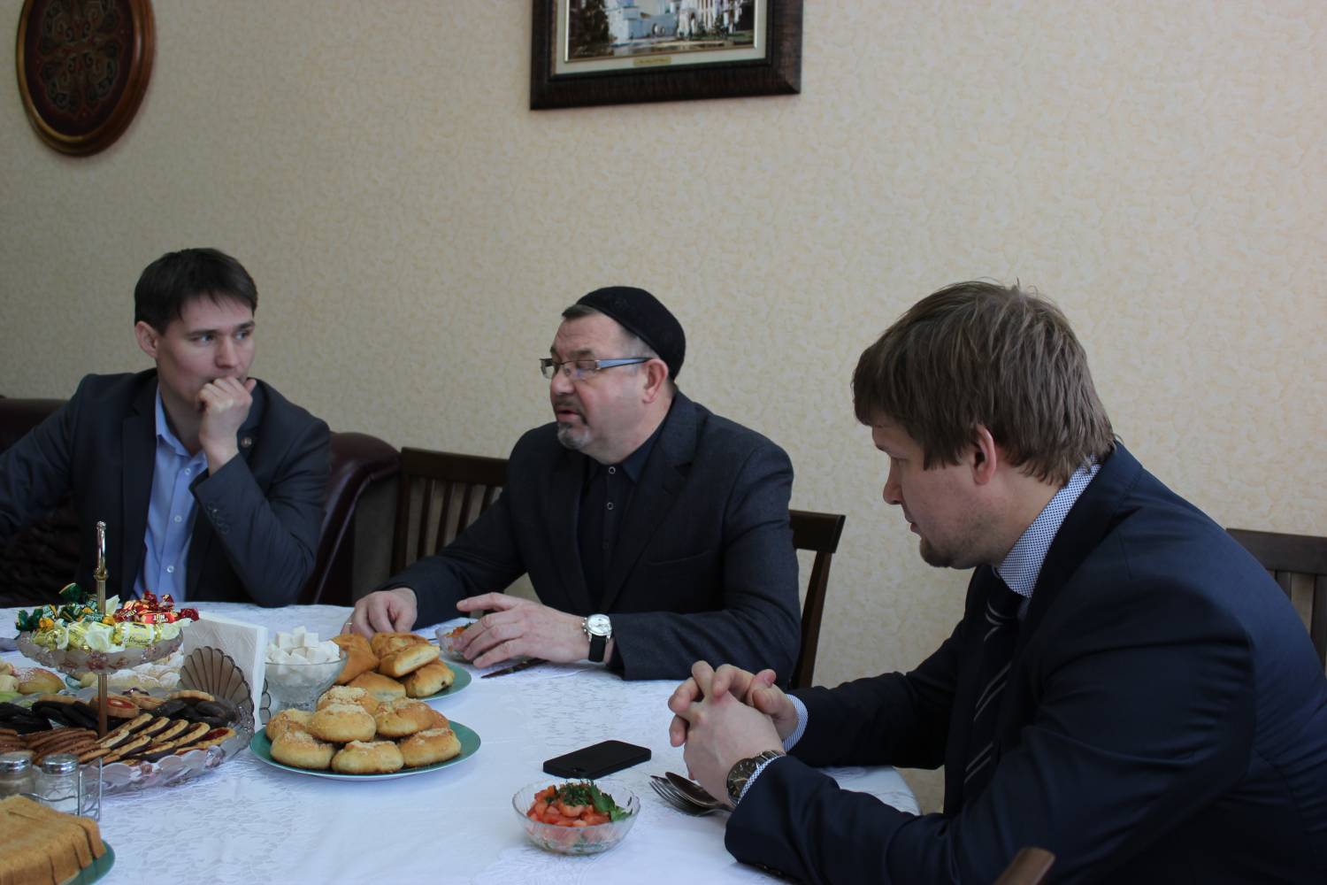 Ректор РИИ провел встречу с гостями из Москвы