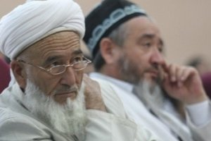 Власти и богословы Таджикистана спорят о допустимости близкородственных браков