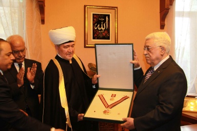 Аббас вручил российскому муфтию "Звезду Иерусалима"