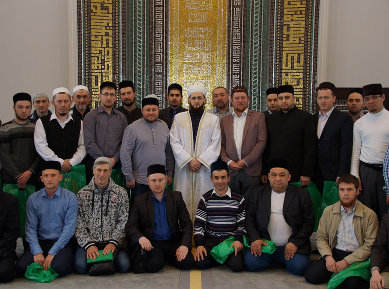 В мечети Ярдэм мухтасибаты обучали благотворительной работе