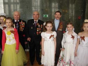 Более 200 школьников Казани приняли участие в благотворительном концерте «Дети - ветеранам»