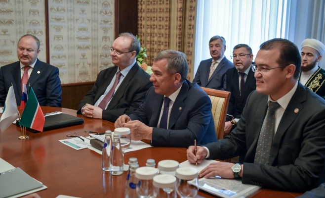 Рустам Минниханов открыл заседание группы стратегического видения «Россия – исламский мир»