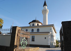 В центральной мечети Симферополя начинаются ускоренные курсы по чтению Корана