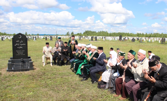 Мусульмане Татарстана помянули Валиуллу хазрата Якупова